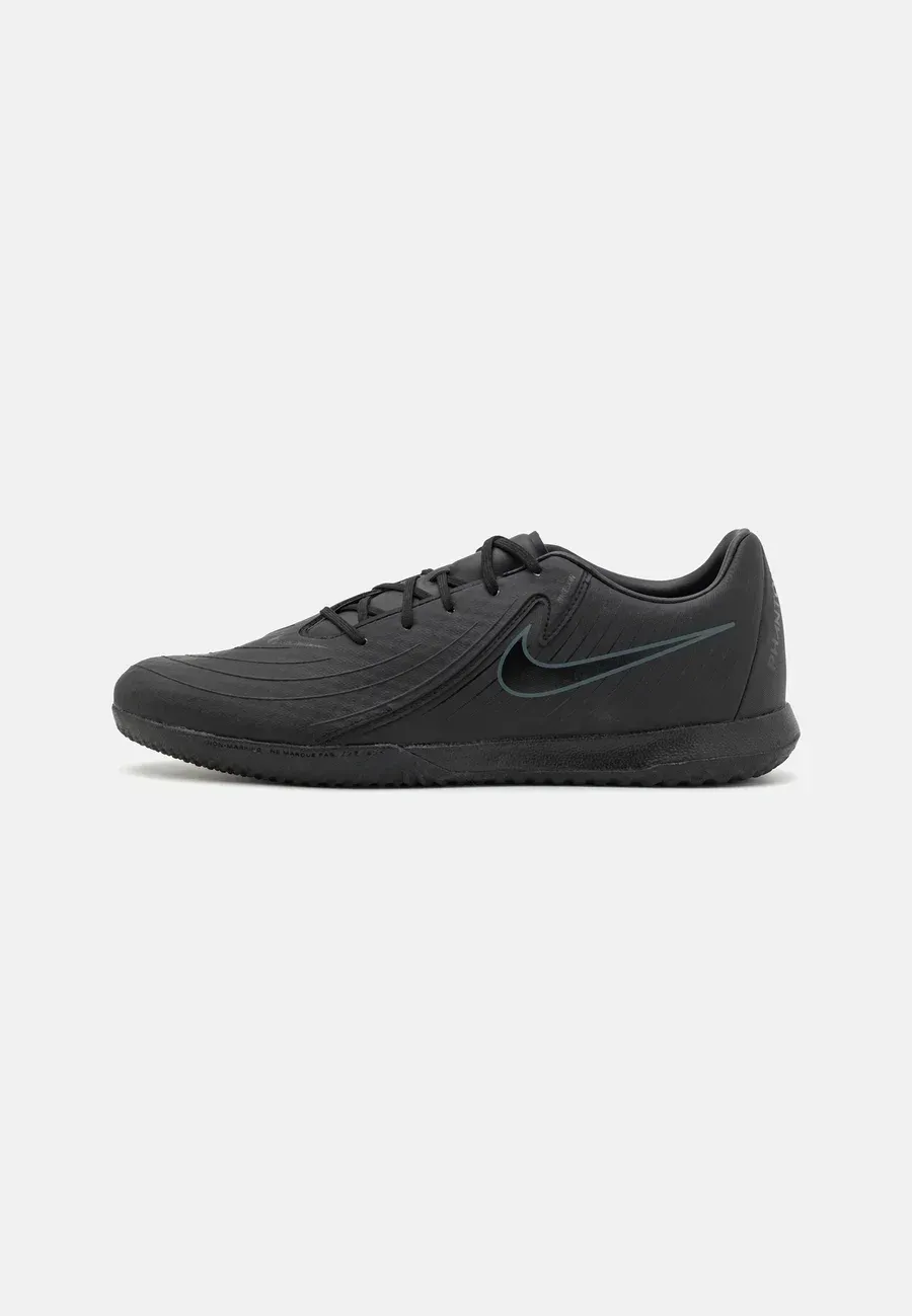 Фото № 1 с приближением к товару «‎Indoor football boots»