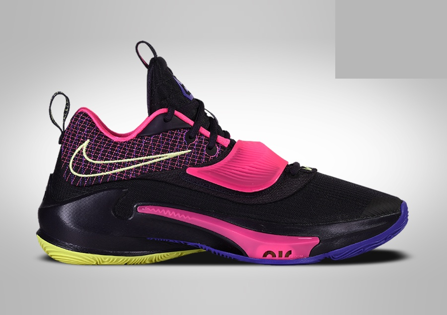 Фото № 1 с приближением к товару «‎Nike Zoom Freak 3 Digital»