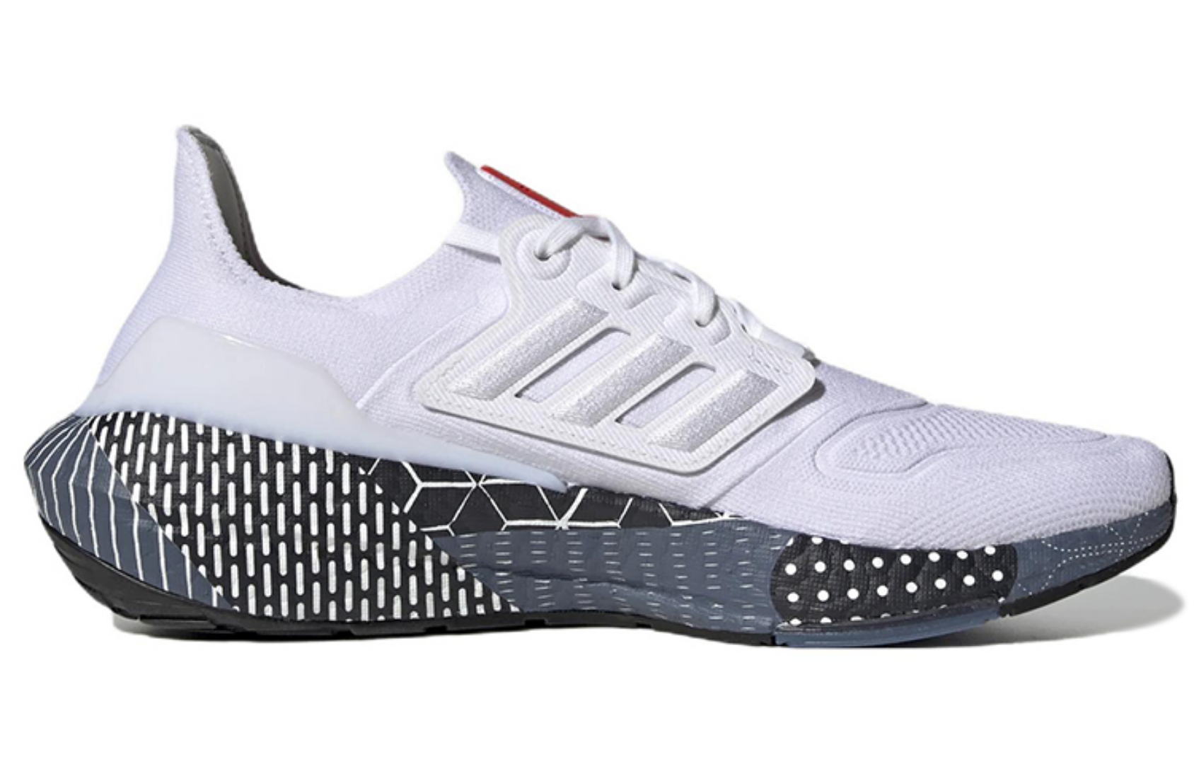 Фото № 2 с приближением к товару «‎ adidas Ultraboost 22 Running shoes»