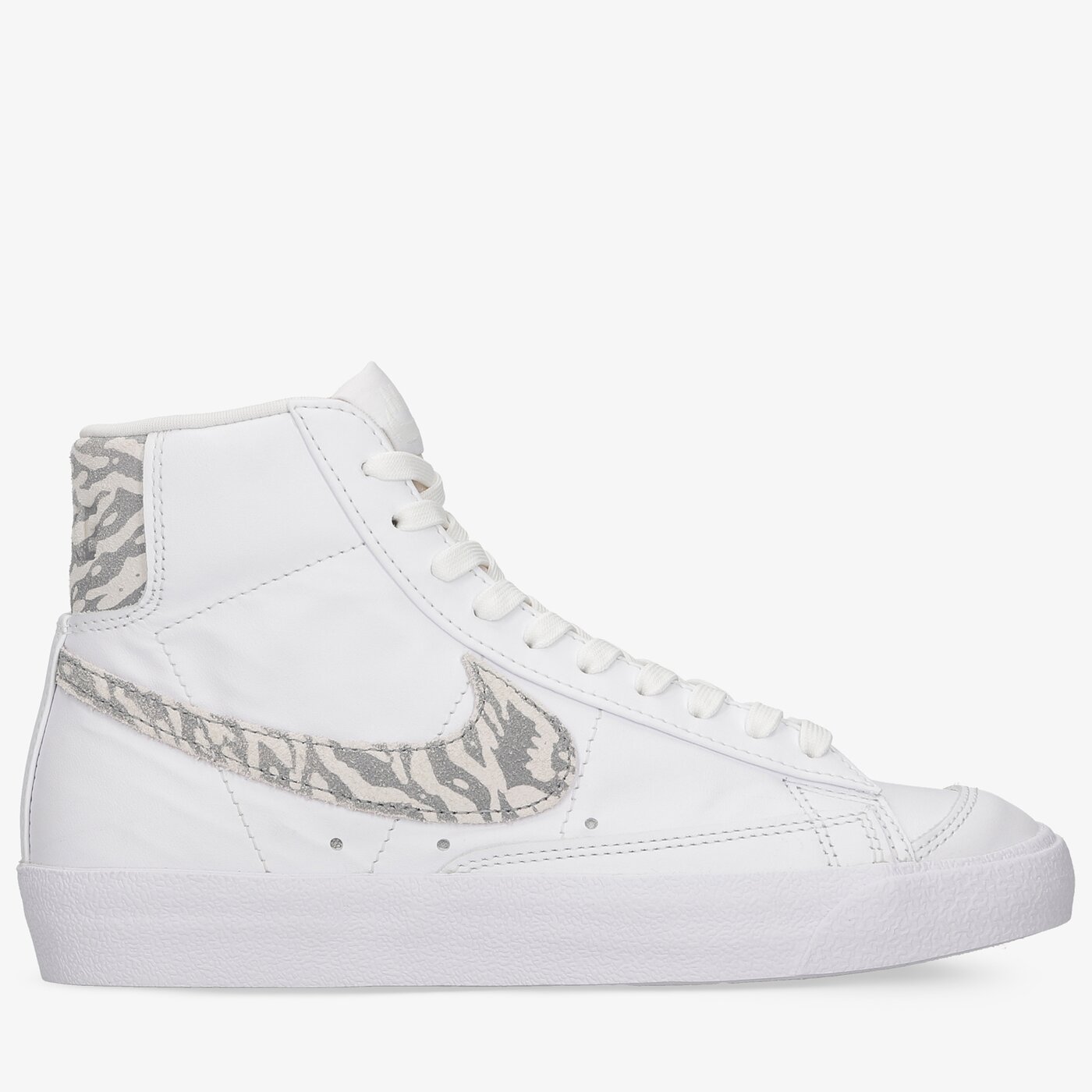 Фото № 2 с приближением к товару «‎Nike W Blazer 77 SE»