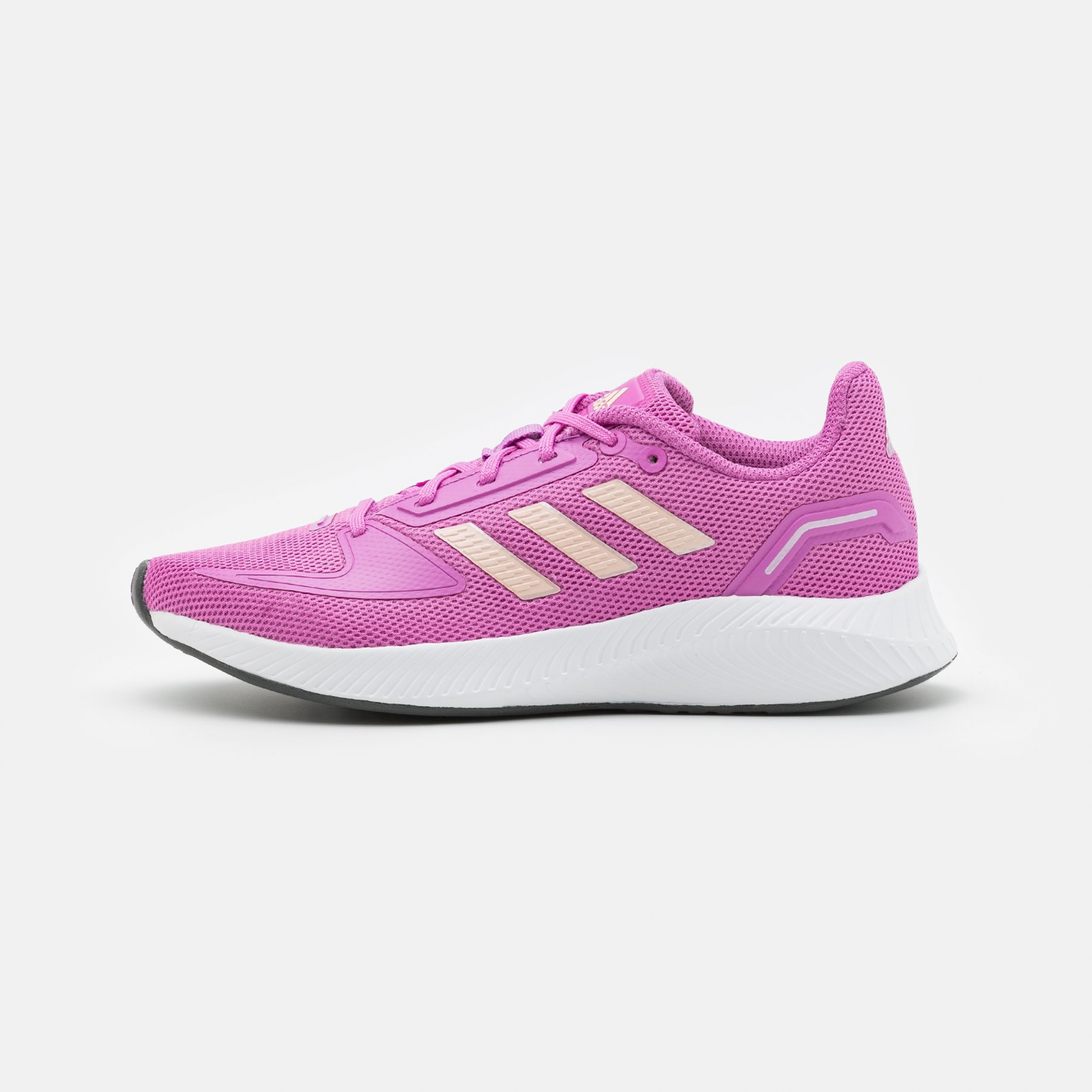 Фото № 1 с приближением к товару «‎Adidas 2.0»