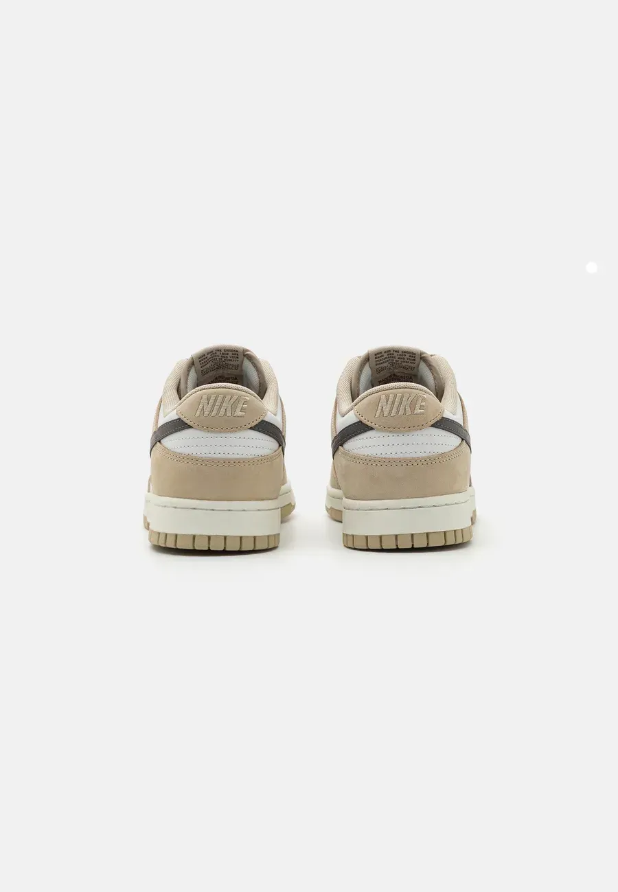 Фото № 3 с приближением к товару «‎DUNK UNISEX»