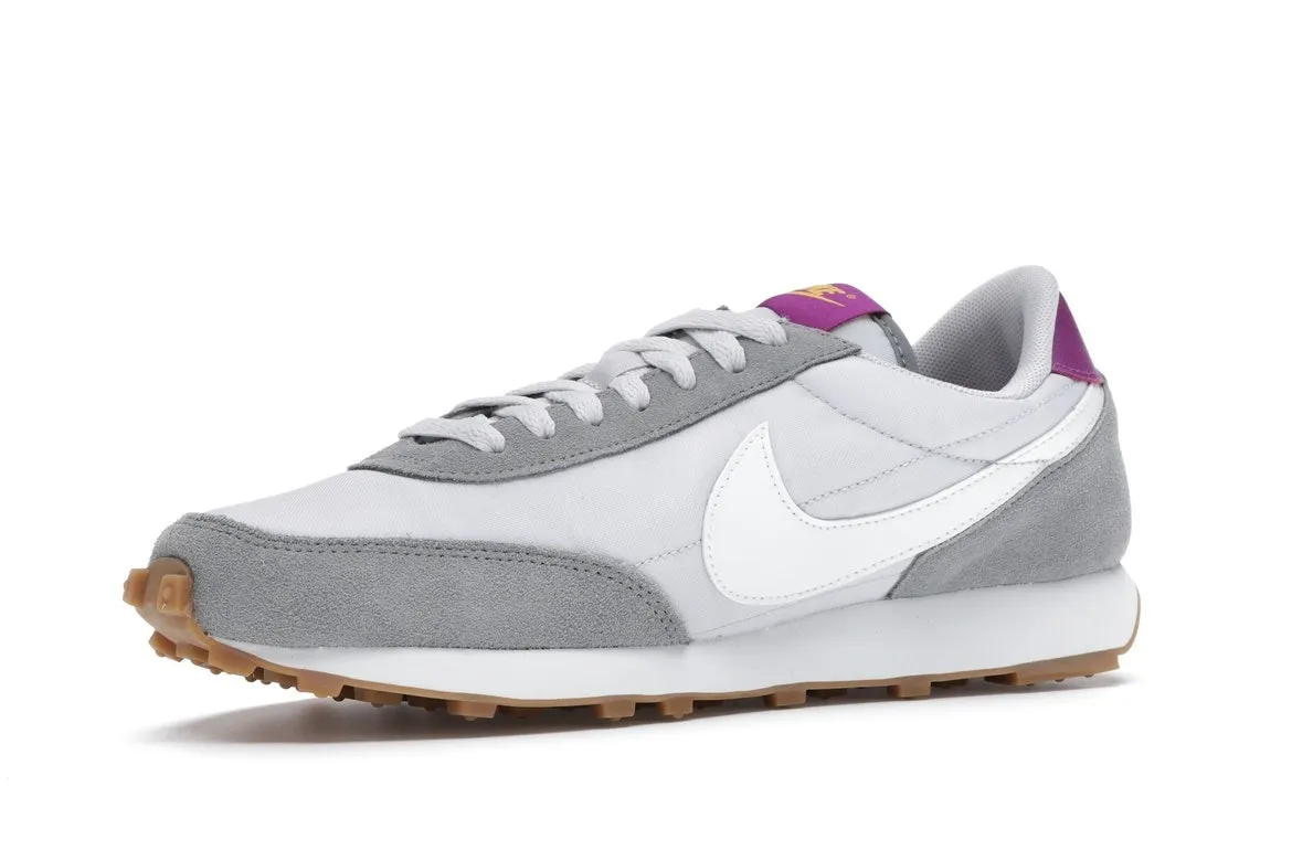 Фото № 2 с приближением к товару «‎Nike Daybreak Particle Grey »