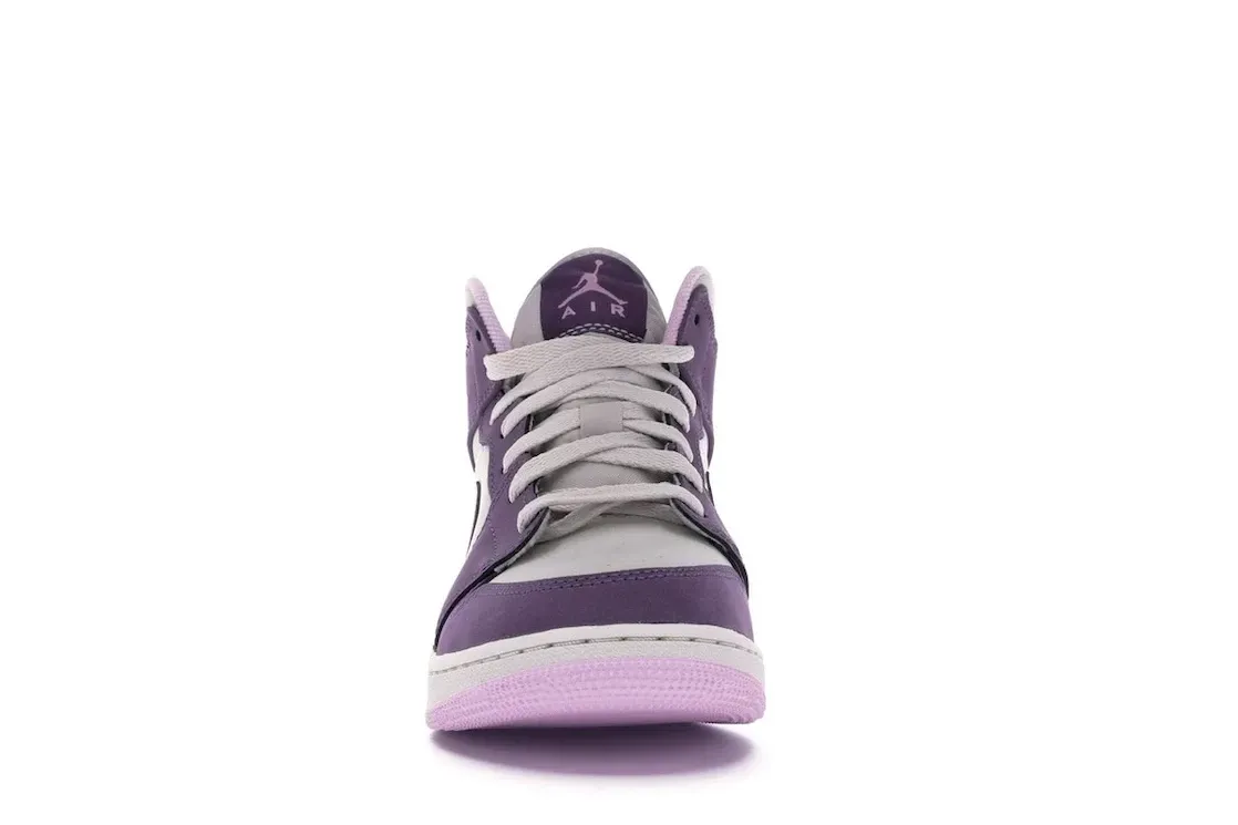 Фото № 2 с приближением к товару «‎Jordan 1 Mid Pro Purple Desert Sand »