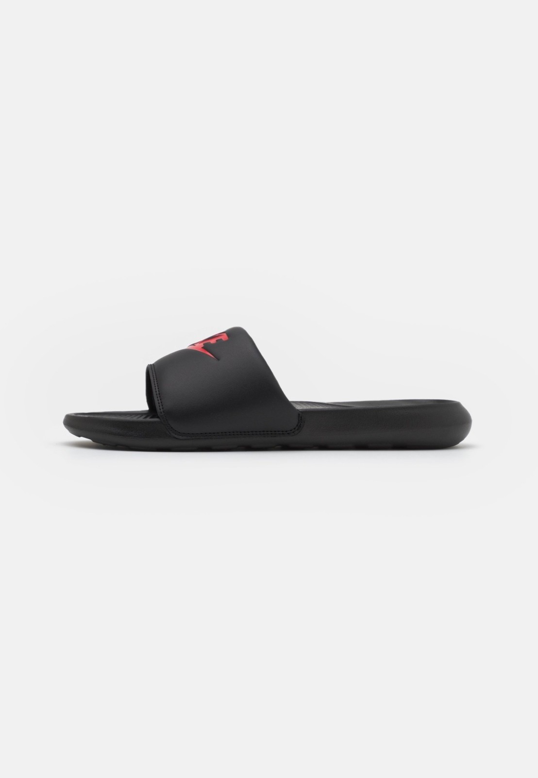 Фото № 1 с приближением к товару «‎Nike Victori One Slide»