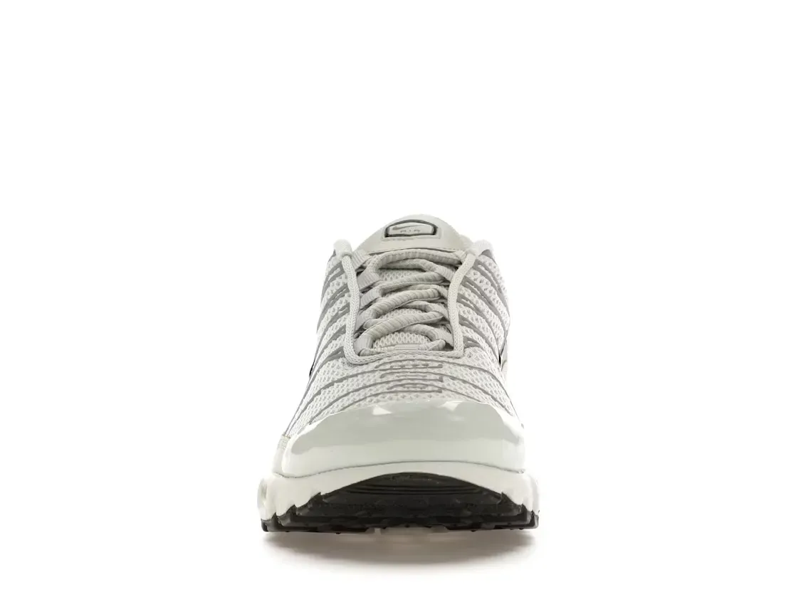 Фото № 2 с приближением к товару «‎Nike Air Max Plus»