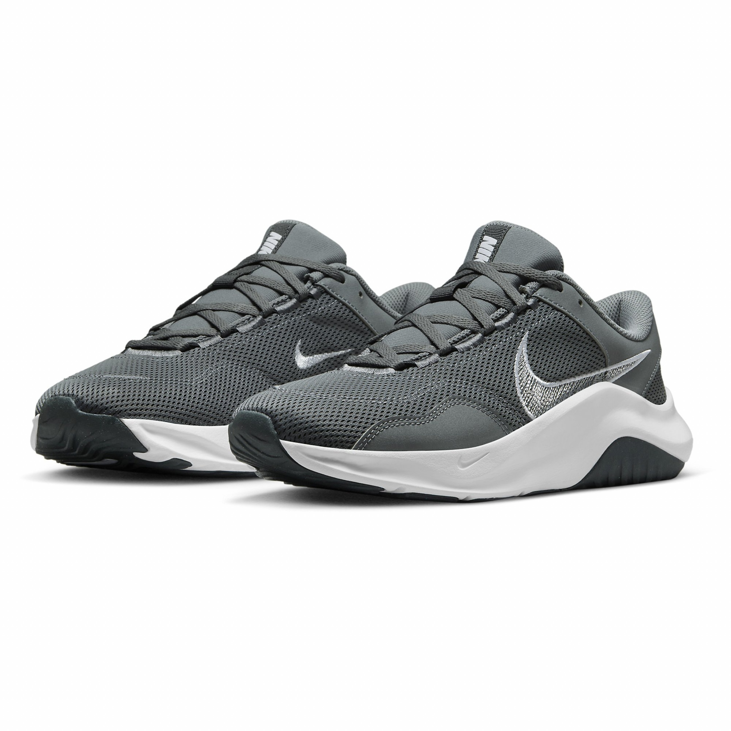 Фото № 2 с приближением к товару «‎Nike M Legend Essential 3 NN»