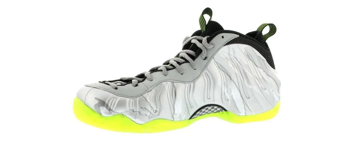 Фото № 2 с приближением к товару «‎Nike Air Foamposite One Silver Volt Camo»