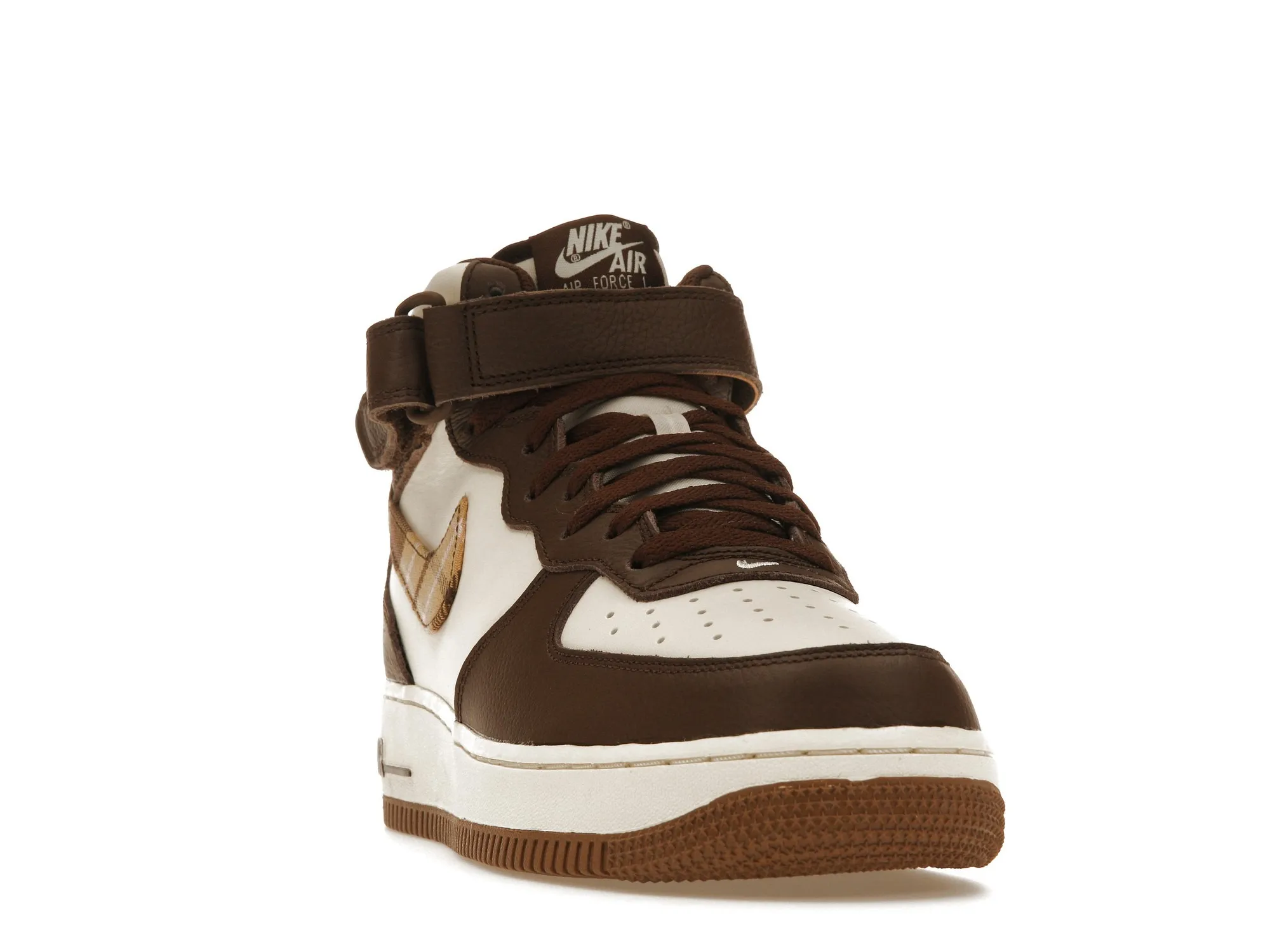 Фото № 4 с приближением к товару «‎Nike Air Force 1 Mid 07 Brown Plaid»