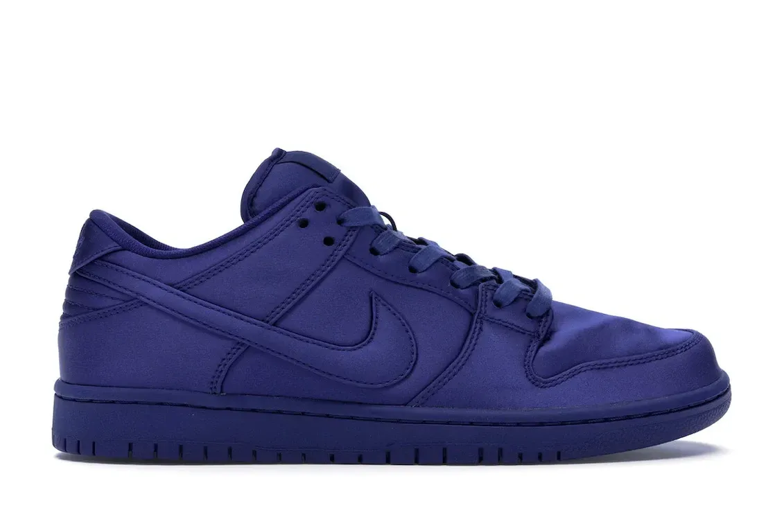 Фото № 1 с приближением к товару «‎Nike SB Dunk Low NBA Deep Royal Blue»