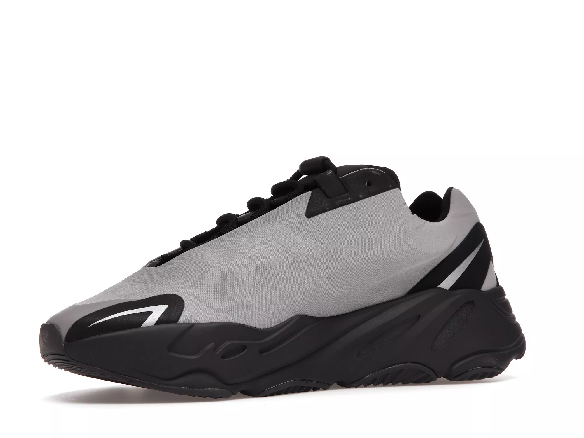 Фото № 3 с приближением к товару «‎adidas Yeezy Boost 700 MNVN Metallic»