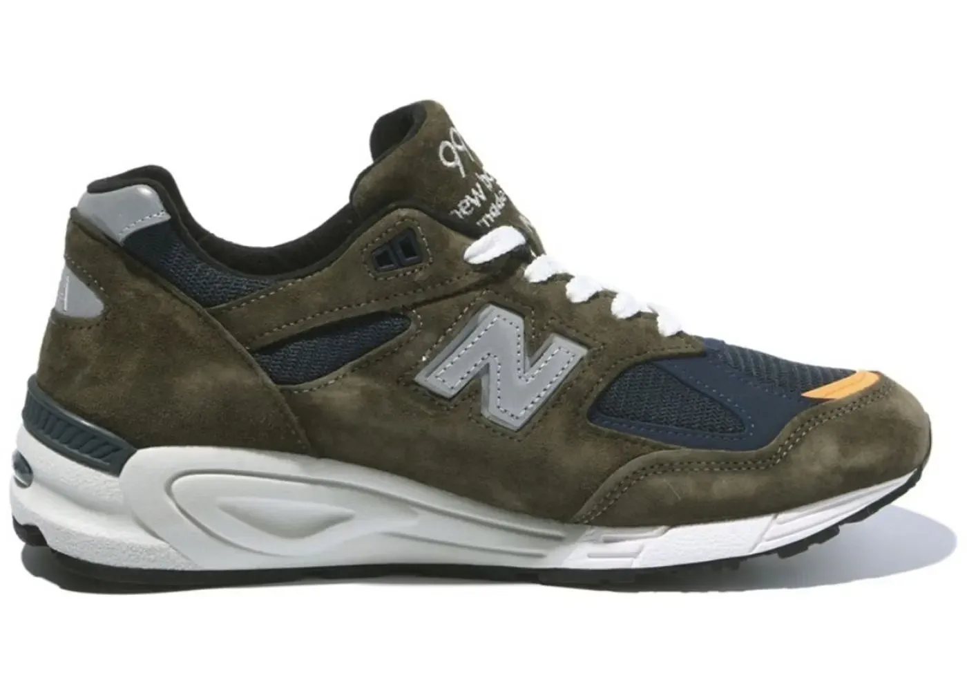 New Balance 990v2