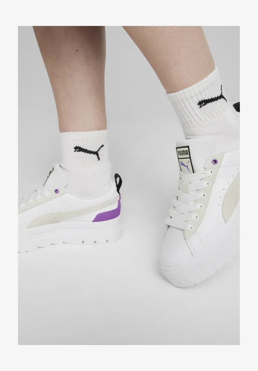 Фото № 1 с приближением к товару «‎MAYZE»