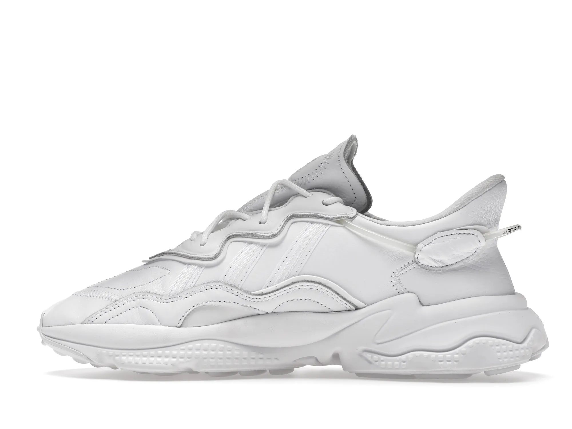 Фото № 5 с приближением к товару «‎adidas Ozweego Triple White»