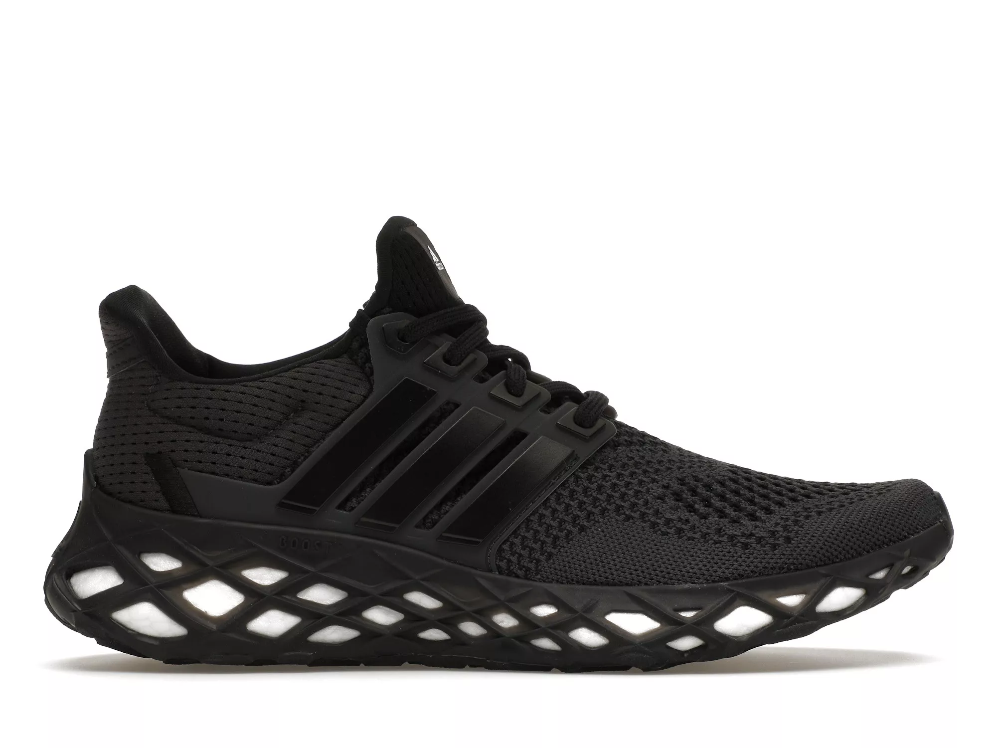Фото № 1 с приближением к товару «‎adidas Ultra Boost Web DNA Black White»