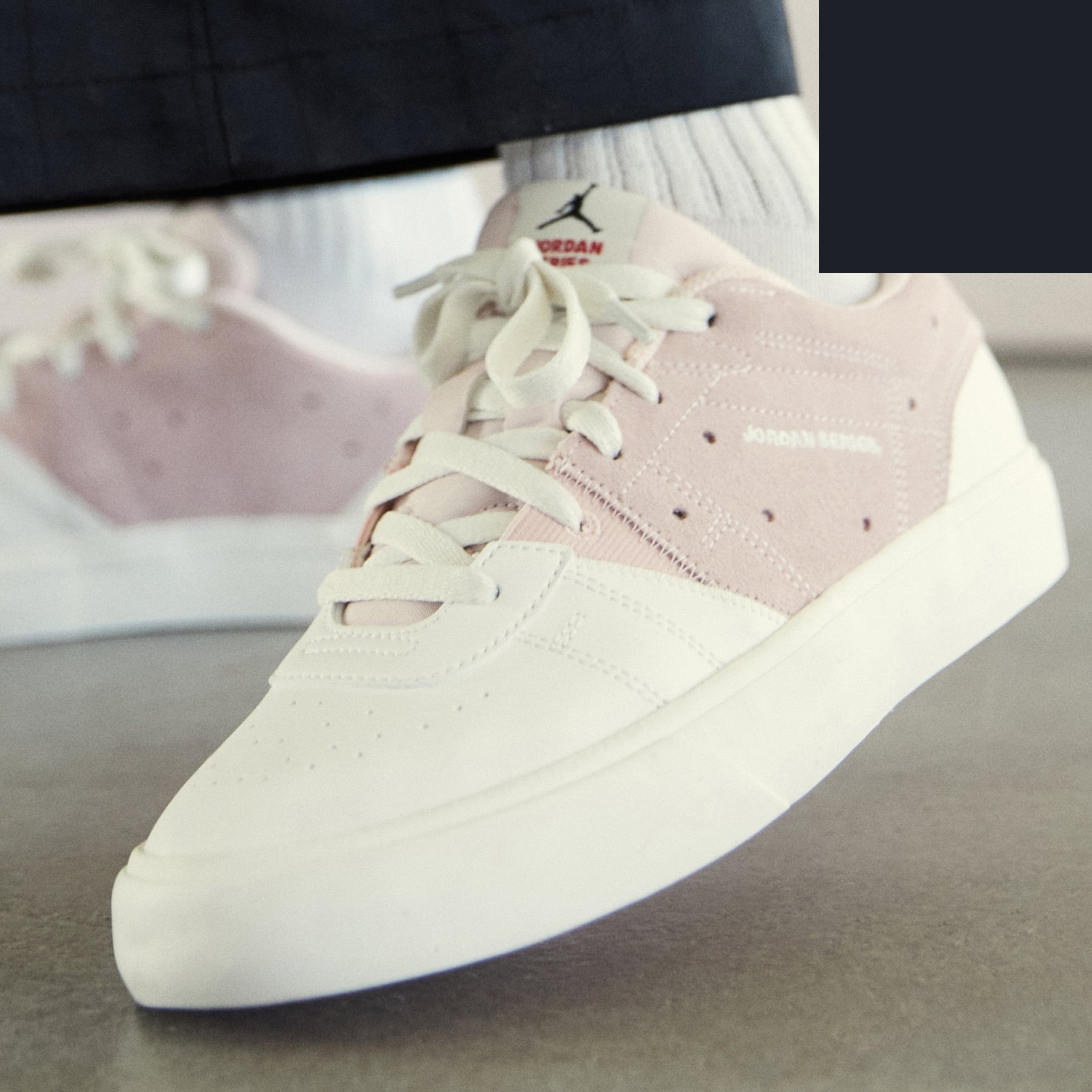 Фото № 4 с приближением к товару «‎Jordan Series »