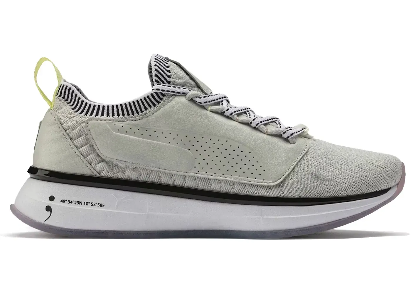 Фото № 1 с приближением к товару «‎Puma Runner Strength»