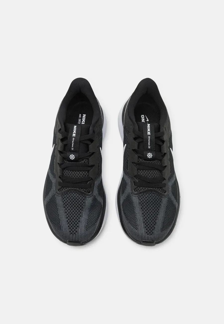 Фото № 4 с приближением к товару «‎AIR ZOOM STRUCTURE 25»