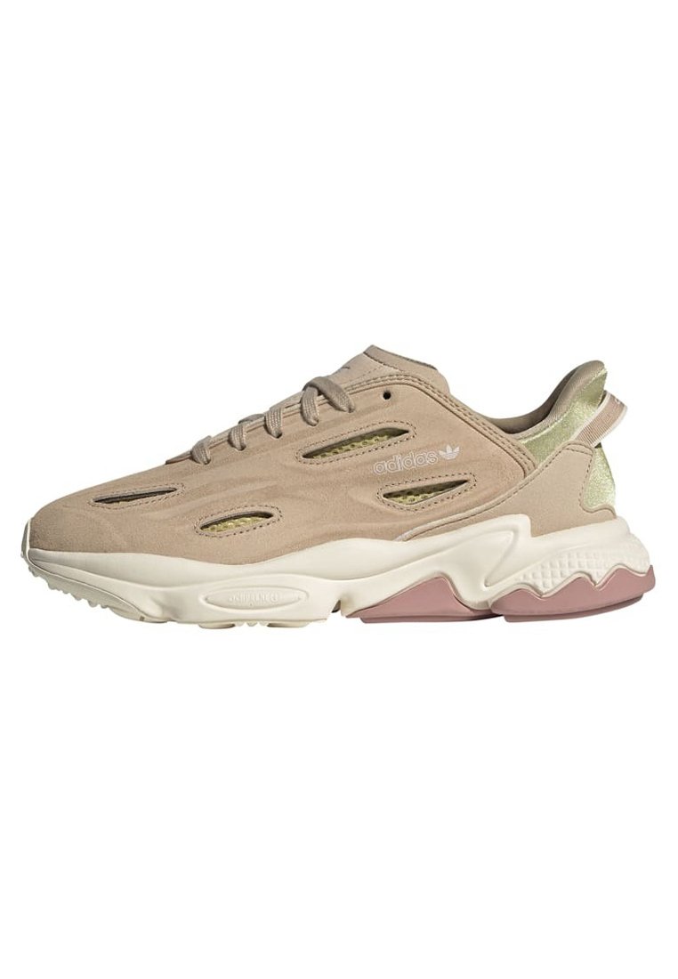 Фото № 1 с приближением к товару «‎Adidas Ozweego Celox »