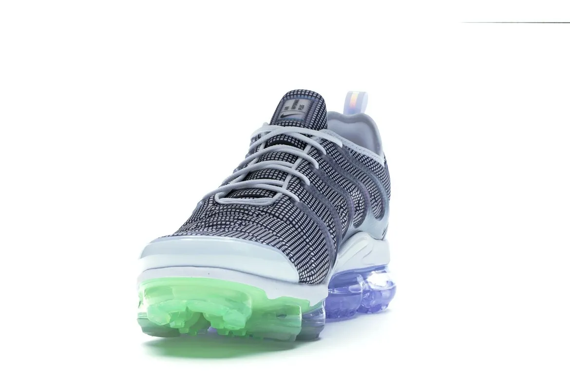 Фото № 3 с приближением к товару «‎Nike Air VaporMax Plus Grid Print»