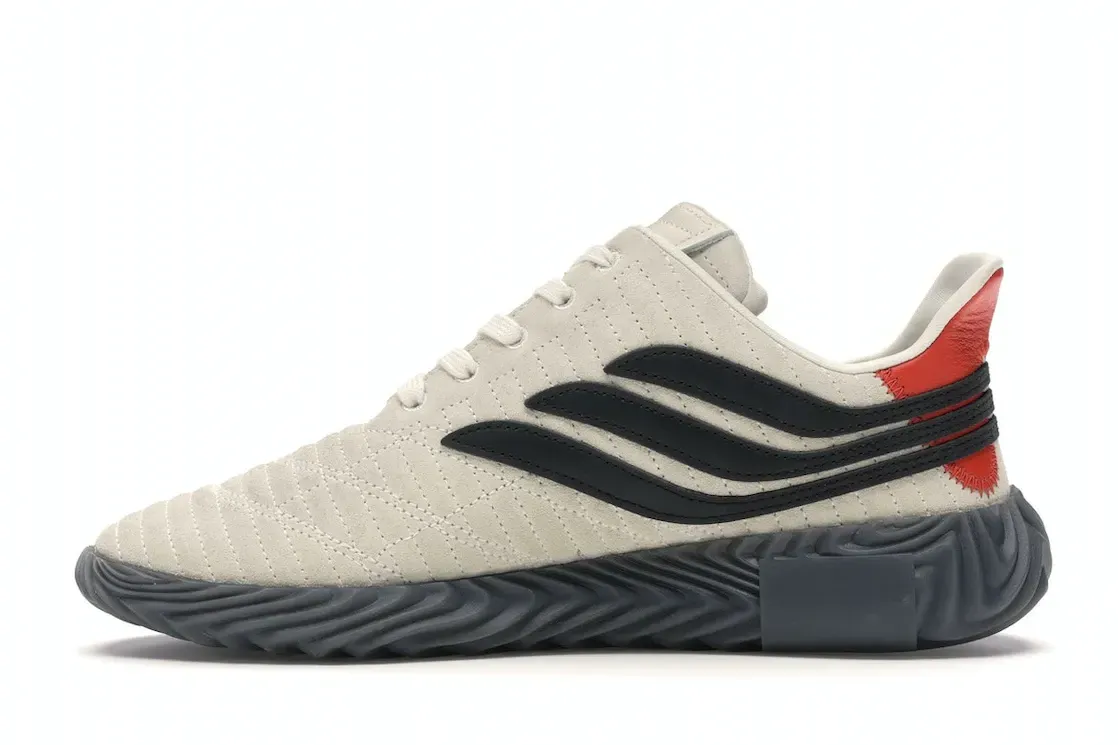 Фото № 3 с приближением к товару «‎adidas Sobakov Off White Core Black Raw Amber»