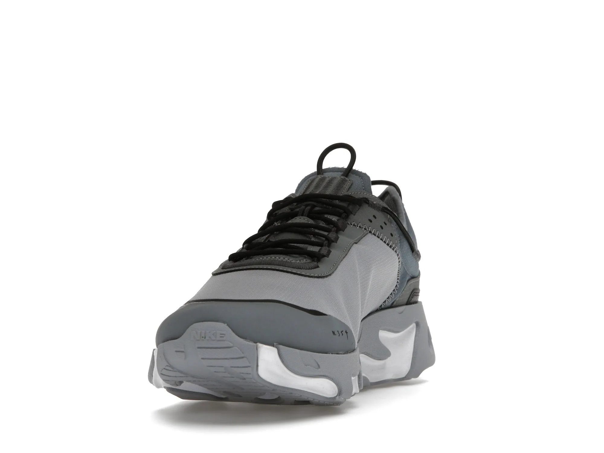 Фото № 2 с приближением к товару «‎Nike React Live SE Stadium Grey»