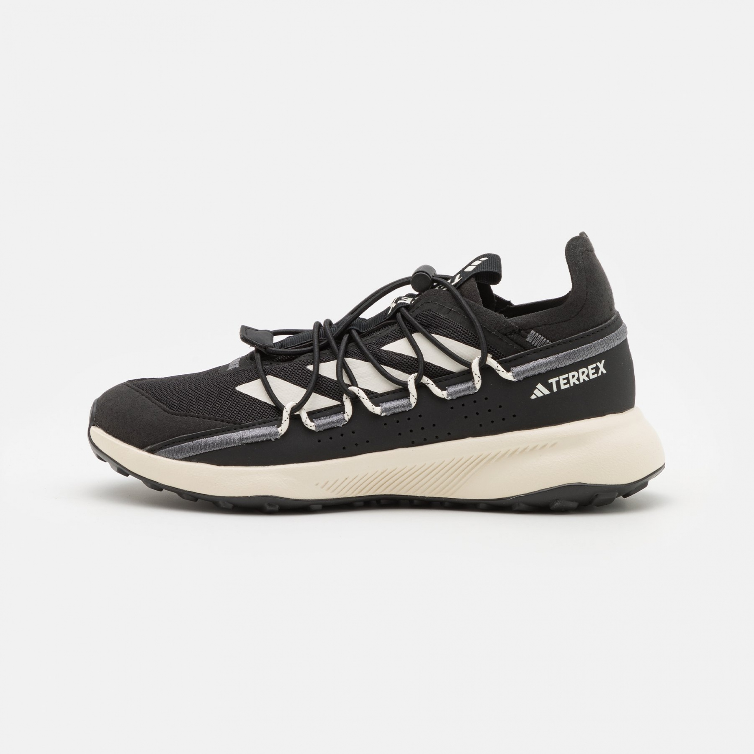 Фото № 1 с приближением к товару «‎Adidas Terrex Voyager 21 W»