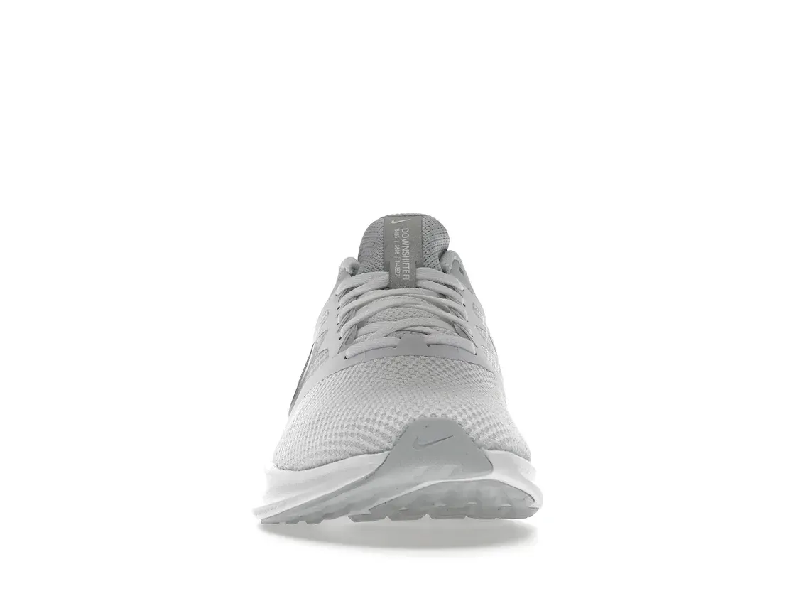 Фото № 2 с приближением к товару «‎Nike Downshifter 11 White Metallic Silver »