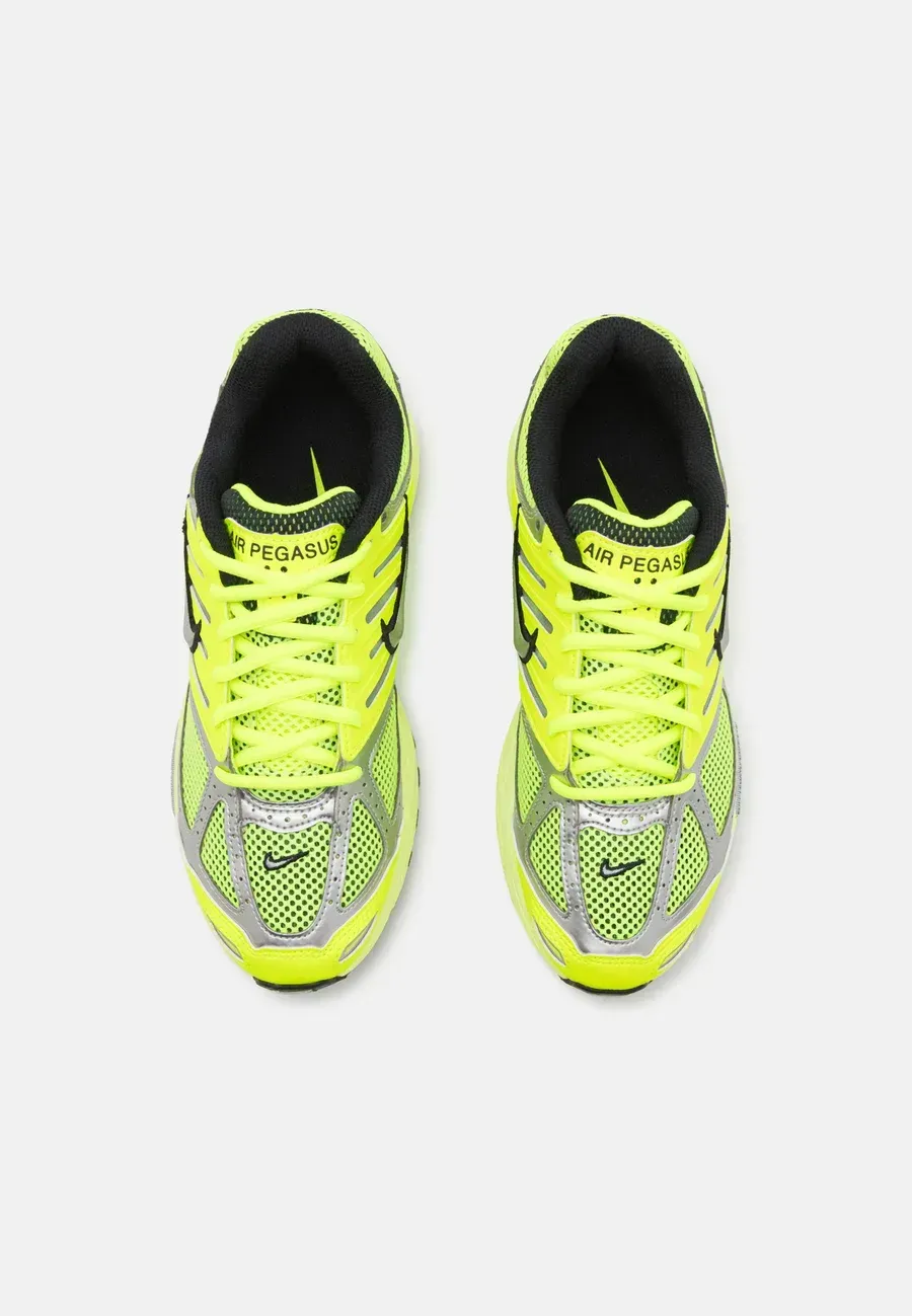 Фото № 4 с приближением к товару «‎AIR PEGASUS»