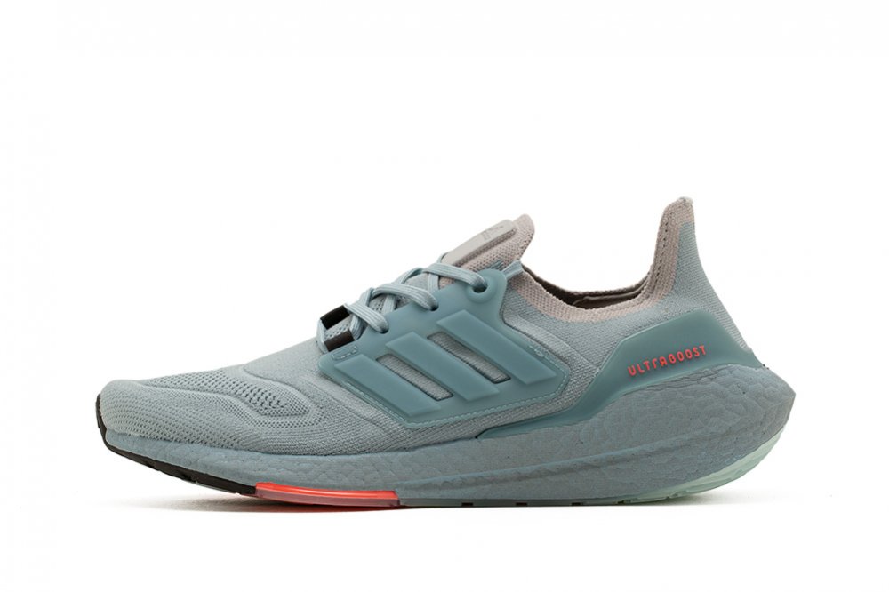 Фото № 2 с приближением к товару «‎Adidas Ultraboost 22»