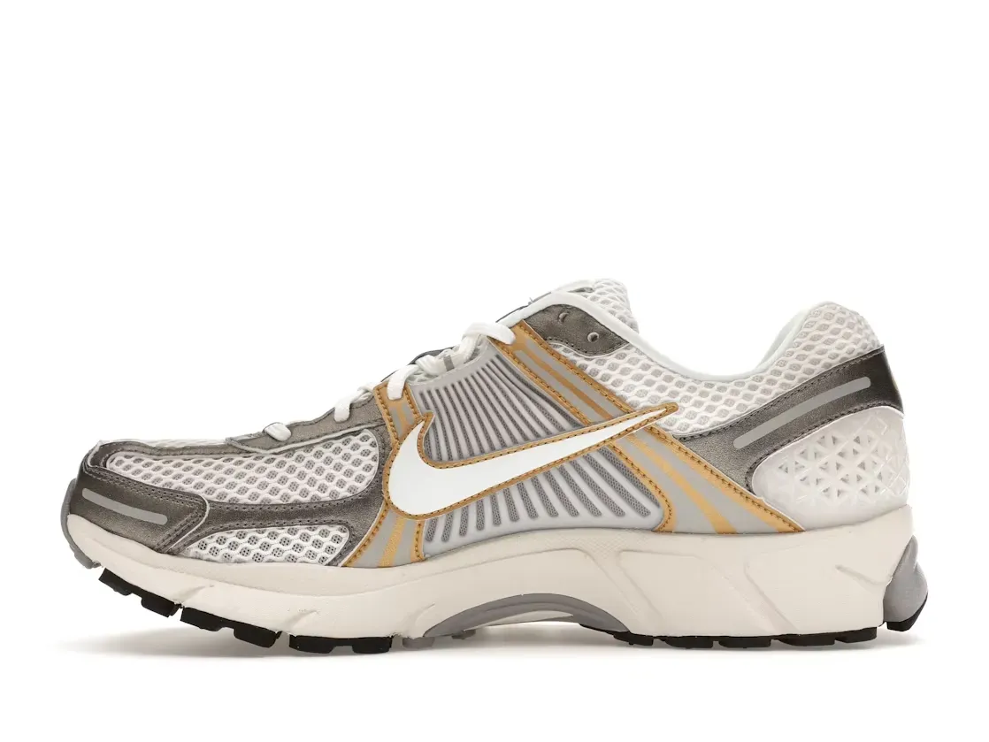 Фото № 3 с приближением к товару «‎Nike Zoom Vomero 5»