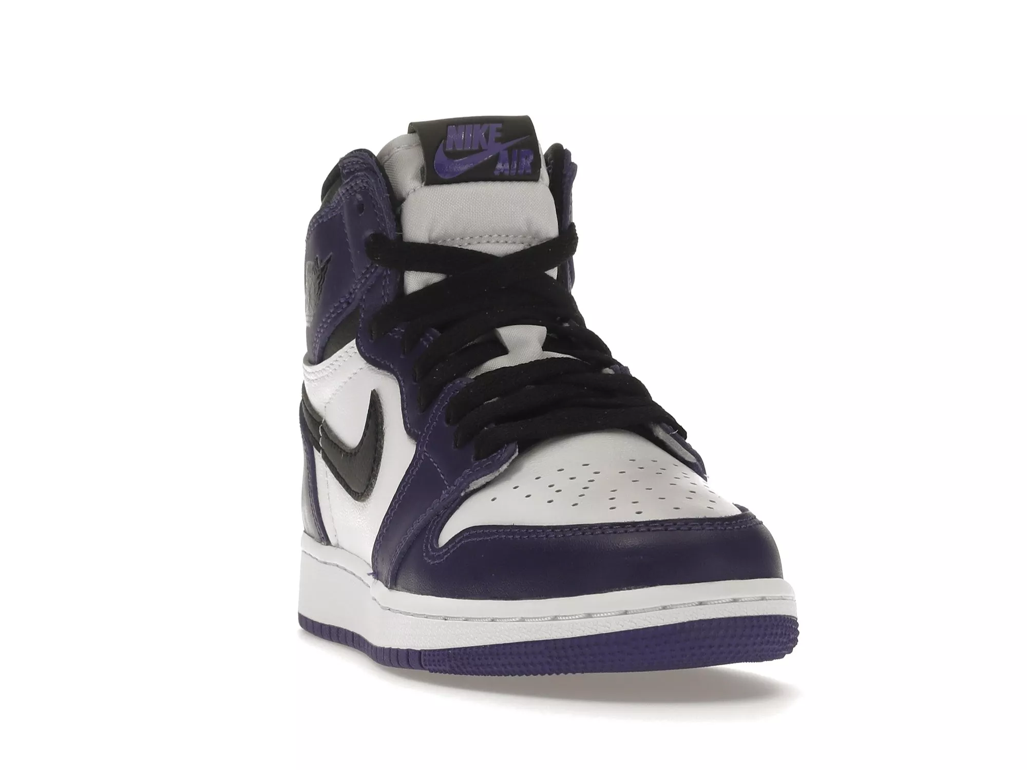 Фото № 3 с приближением к товару «‎Jordan 1 Retro High Court Purple White »