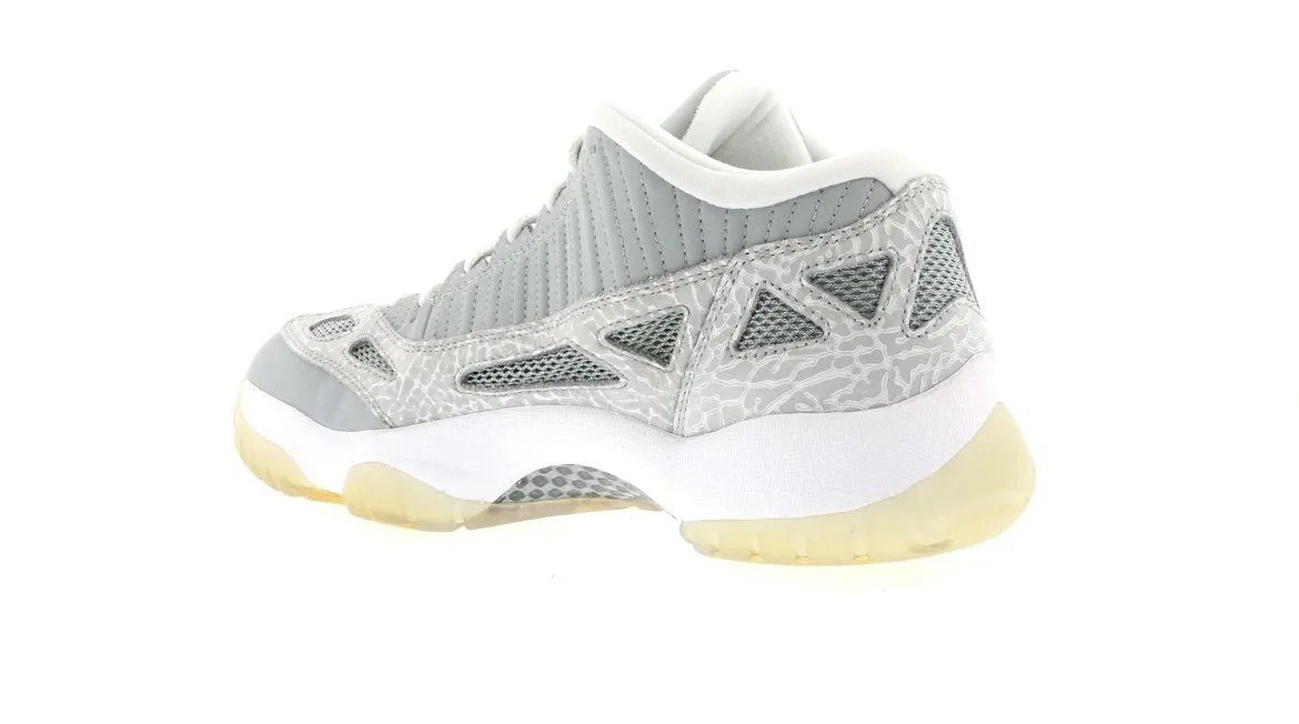 Фото № 4 с приближением к товару «‎Jordan 11 Retro Low IE Silver Zest»