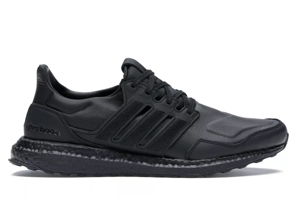 Фото № 1 с приближением к товару «‎adidas Ultra Boost Leather Black»