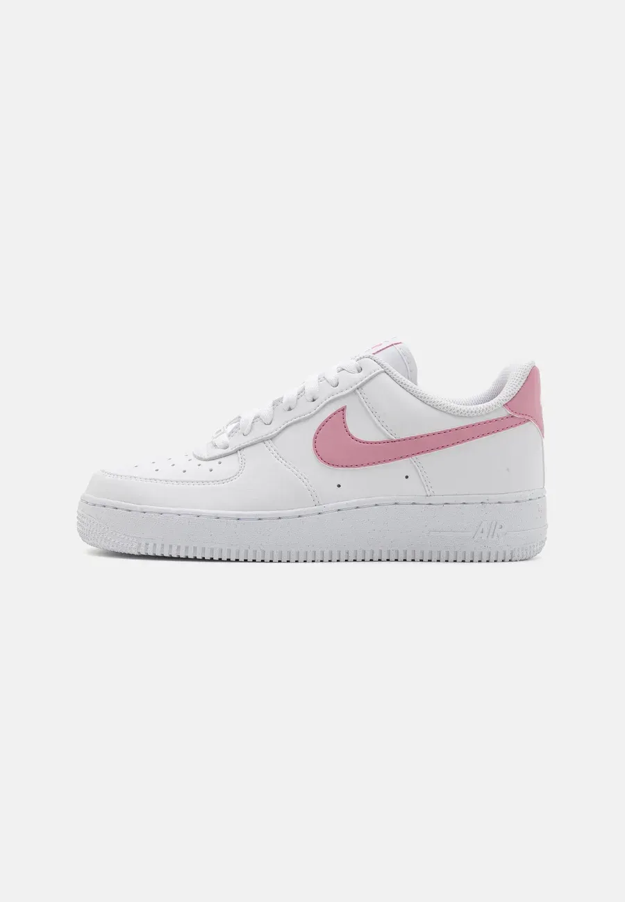 Фото № 1 с приближением к товару «‎AIR FORCE 1 07 NEXT NATURE»