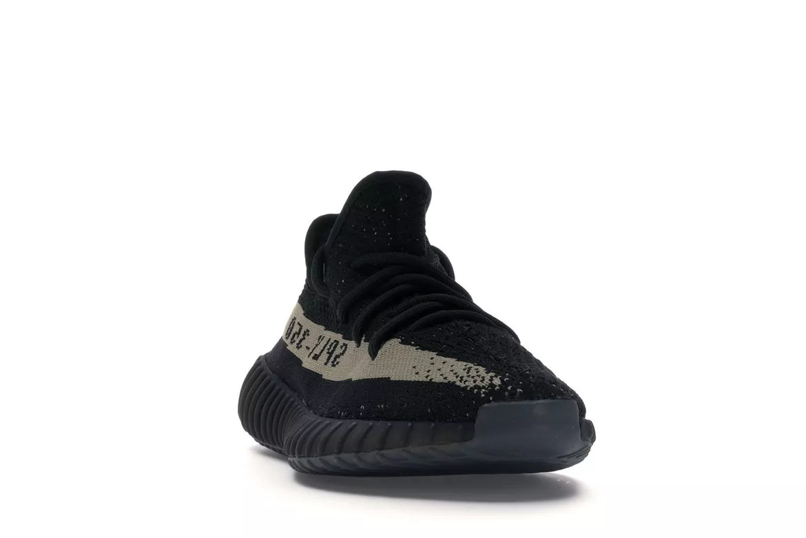 Фото № 4 с приближением к товару «‎adidas Yeezy Boost 350 V2 Core Black Green»