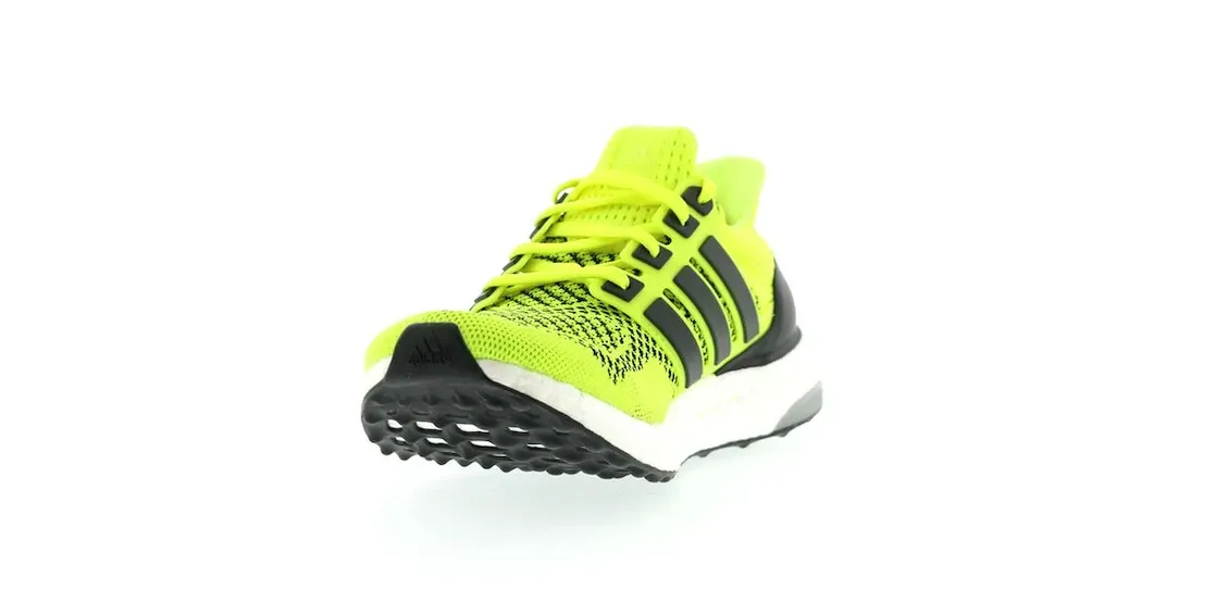 Фото № 2 с приближением к товару «‎adidas Ultra Boost 1.0 Solar Yellow»
