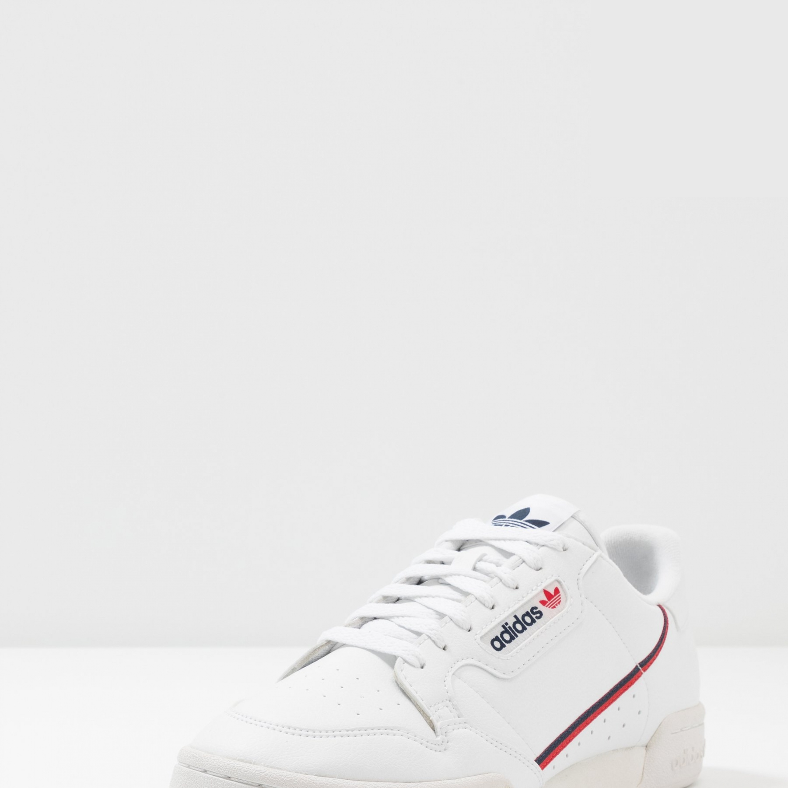 Фото № 5 с приближением к товару «‎Adidas Continental »