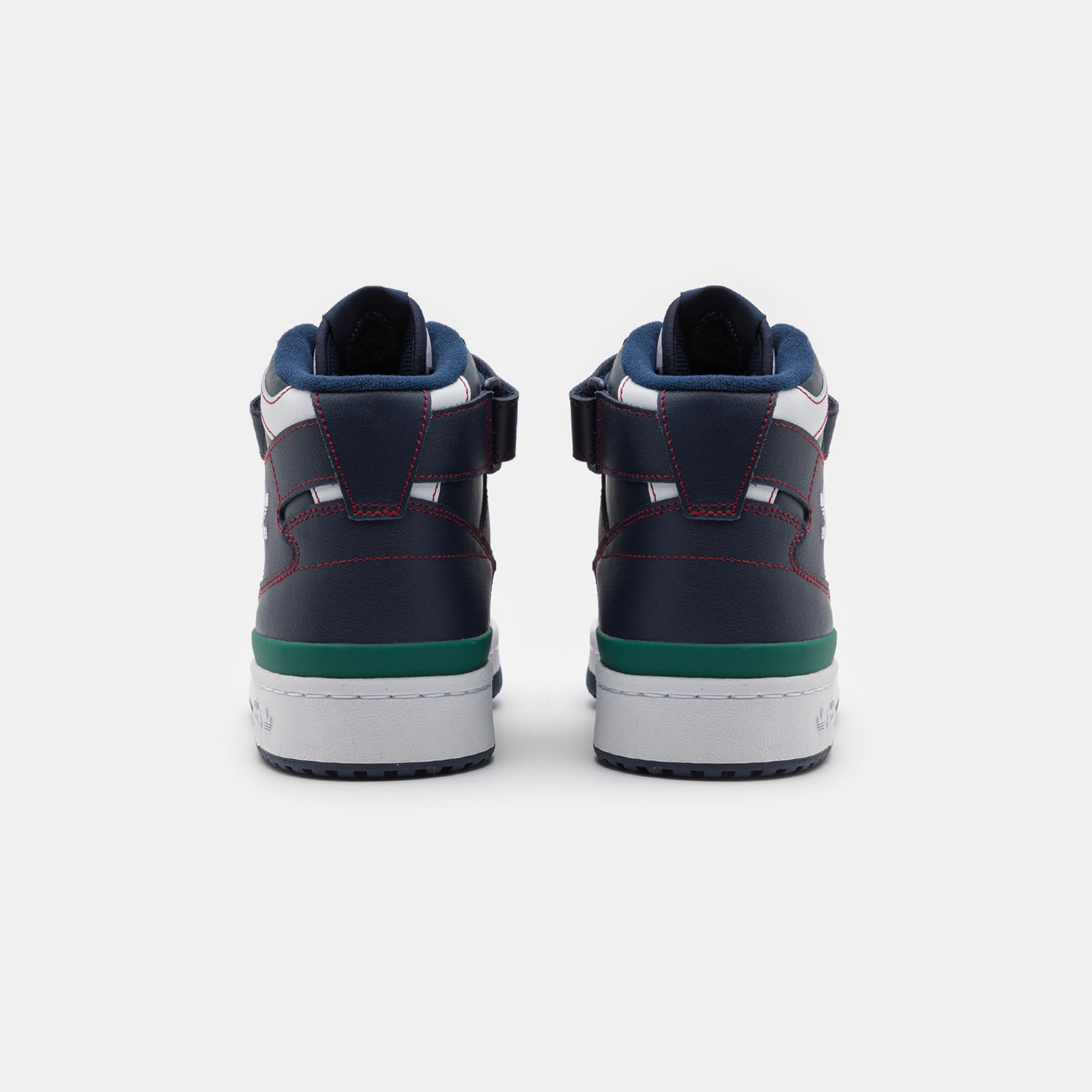 Фото № 3 с приближением к товару «‎Adidas Forum »