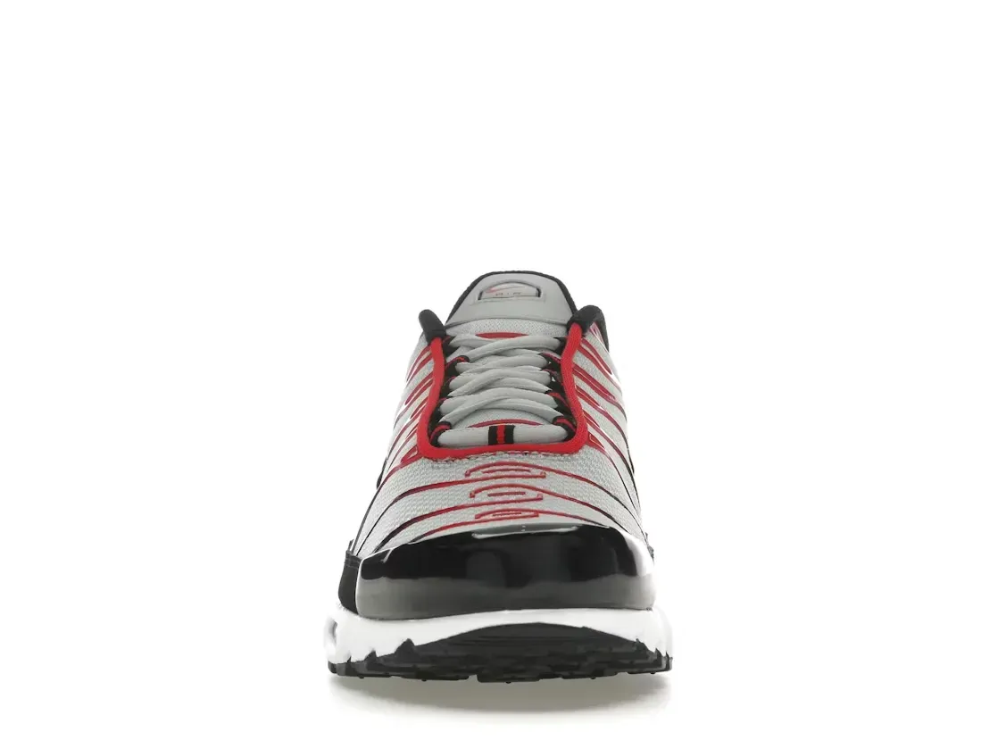 Фото № 2 с приближением к товару «‎Nike Air Max Plus»