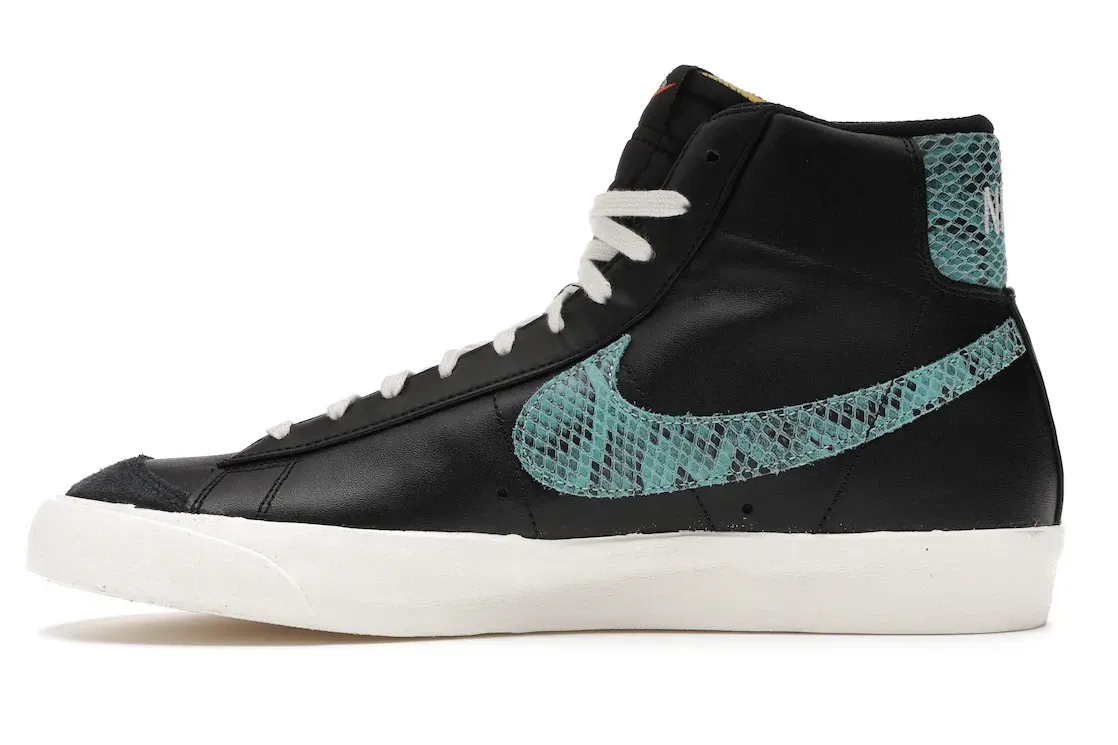 Фото № 3 с приближением к товару «‎Nike Blazer Mid VNTG Snakeskin»