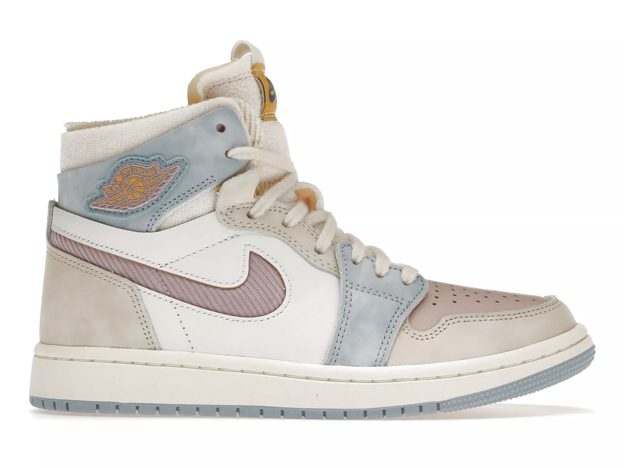 Фото № 1 с приближением к товару «‎Jordan 1 High Zoom Air CMFT Pink Oxford »