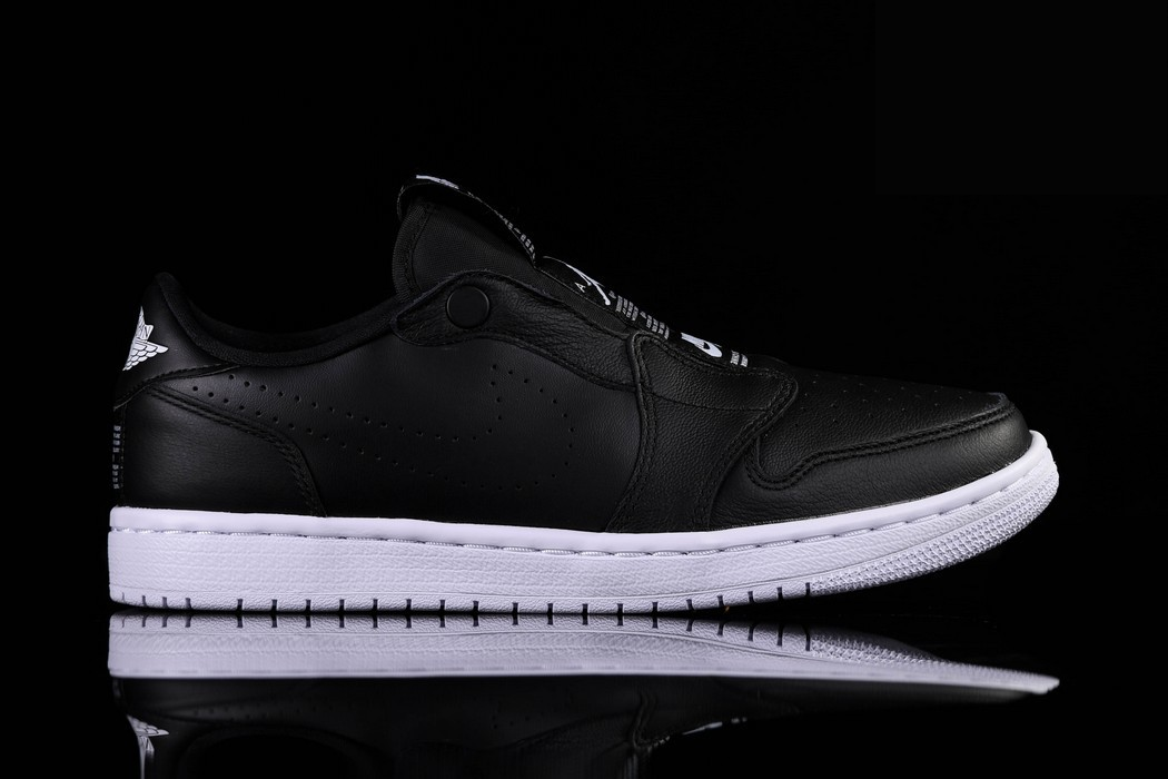 Фото № 1 с приближением к товару «‎Nike Air Jordan 1 Retro Slip Wmns »