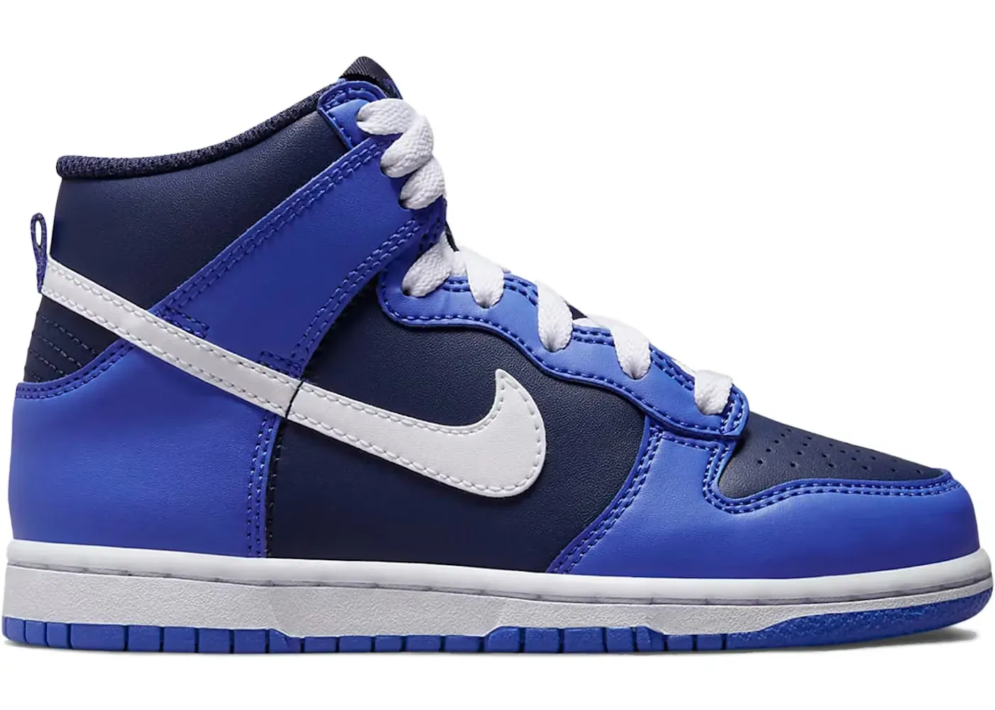 Фото № 1 с приближением к товару «‎Nike Dunk High»