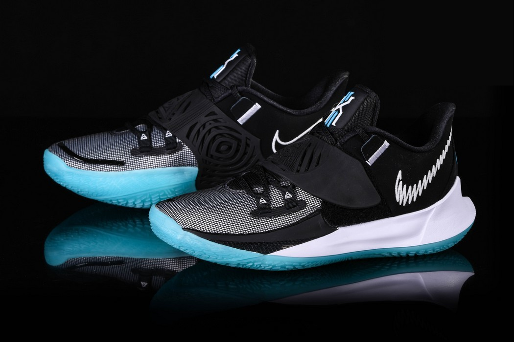 Фото № 2 с приближением к товару «‎Nike Kyrie 3 Moon IN The Dark »