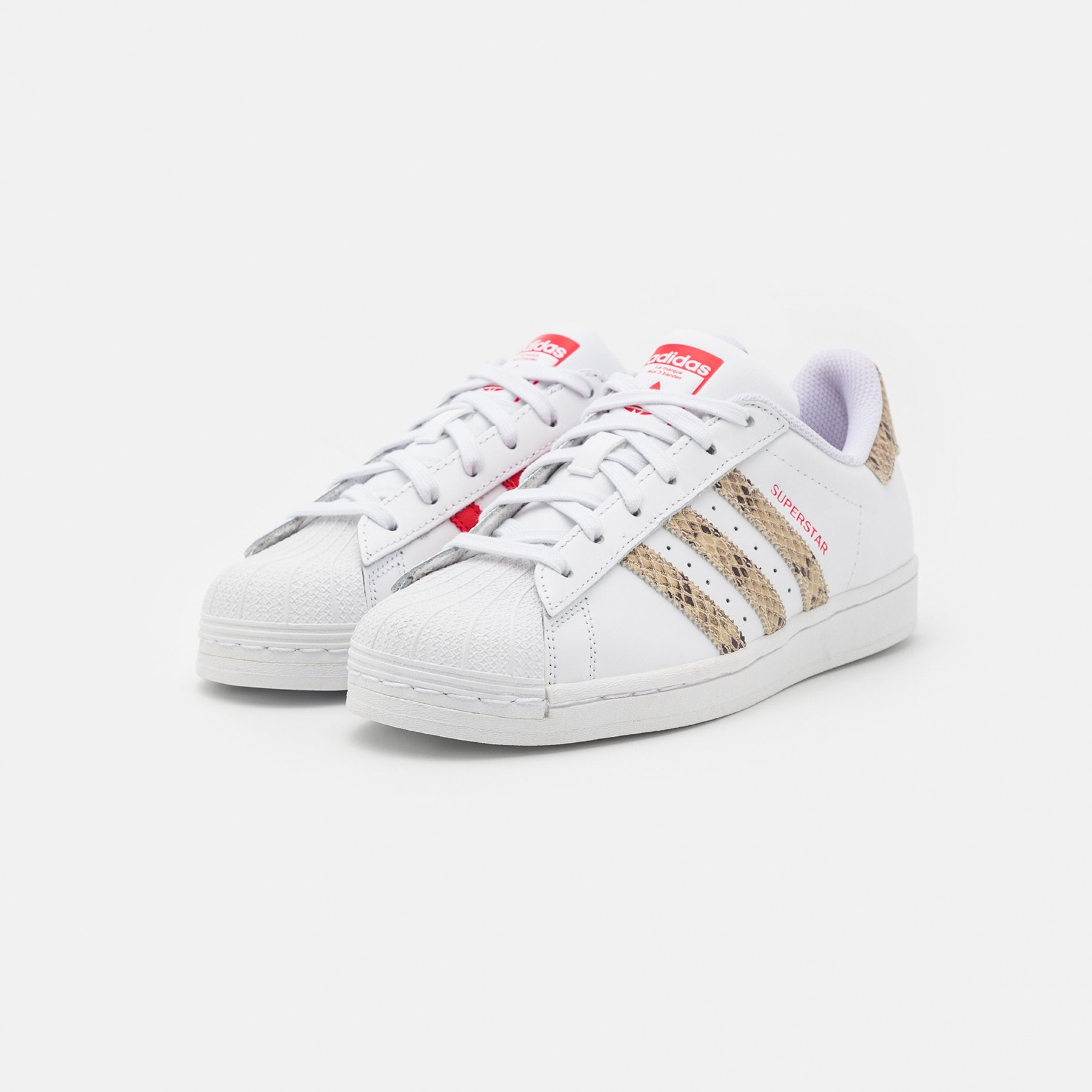 Фото № 2 с приближением к товару «‎Adidas Superstar »