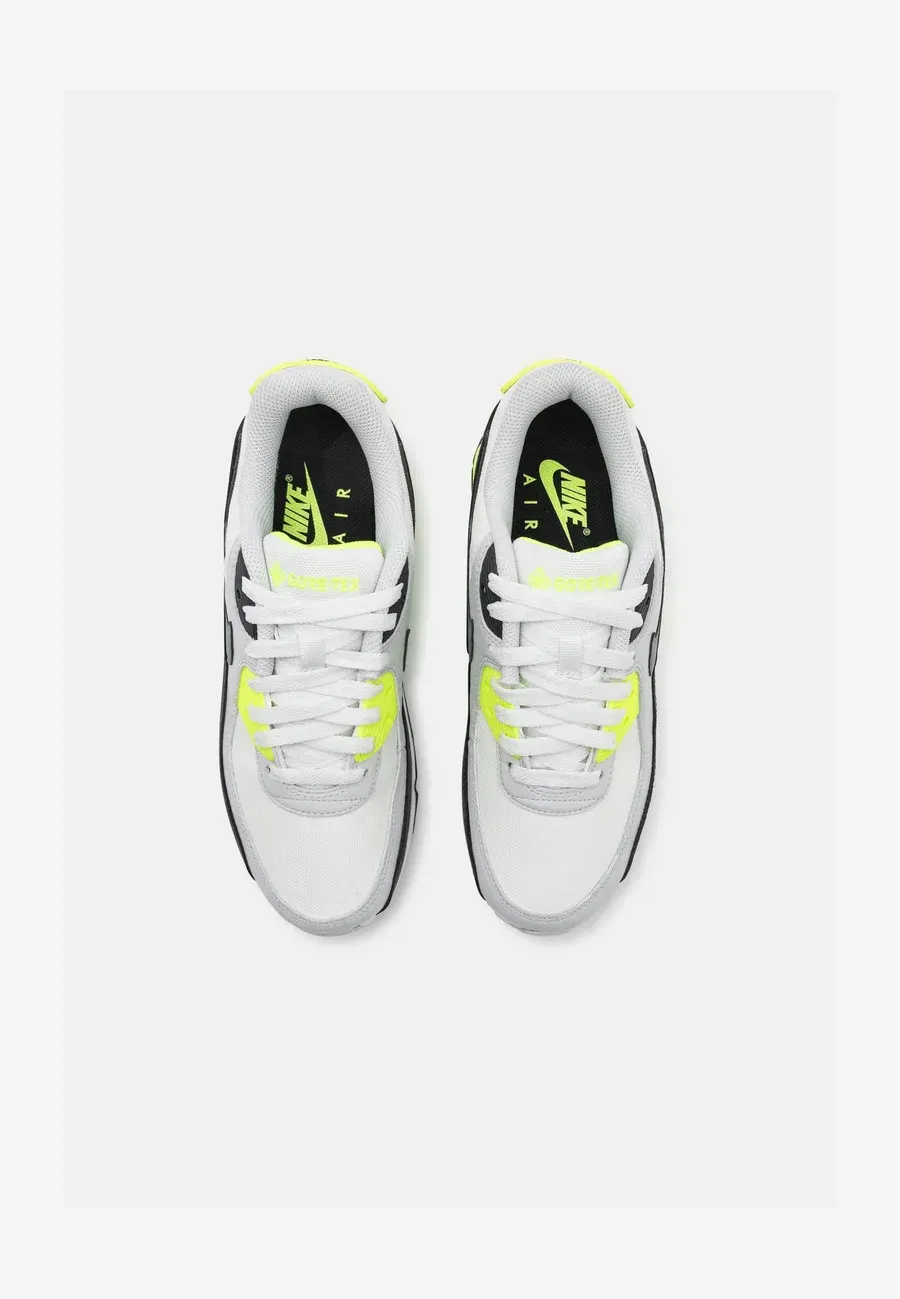 Фото № 4 с приближением к товару «‎AIR MAX 90 GTX»