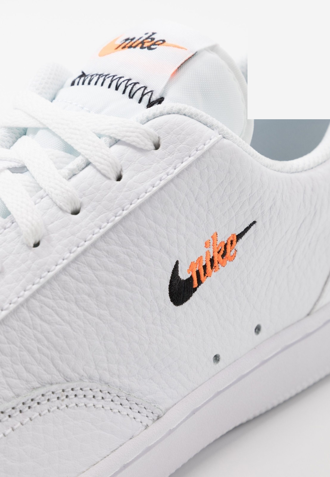 Фото № 5 с приближением к товару «‎Nike Court Vintage »