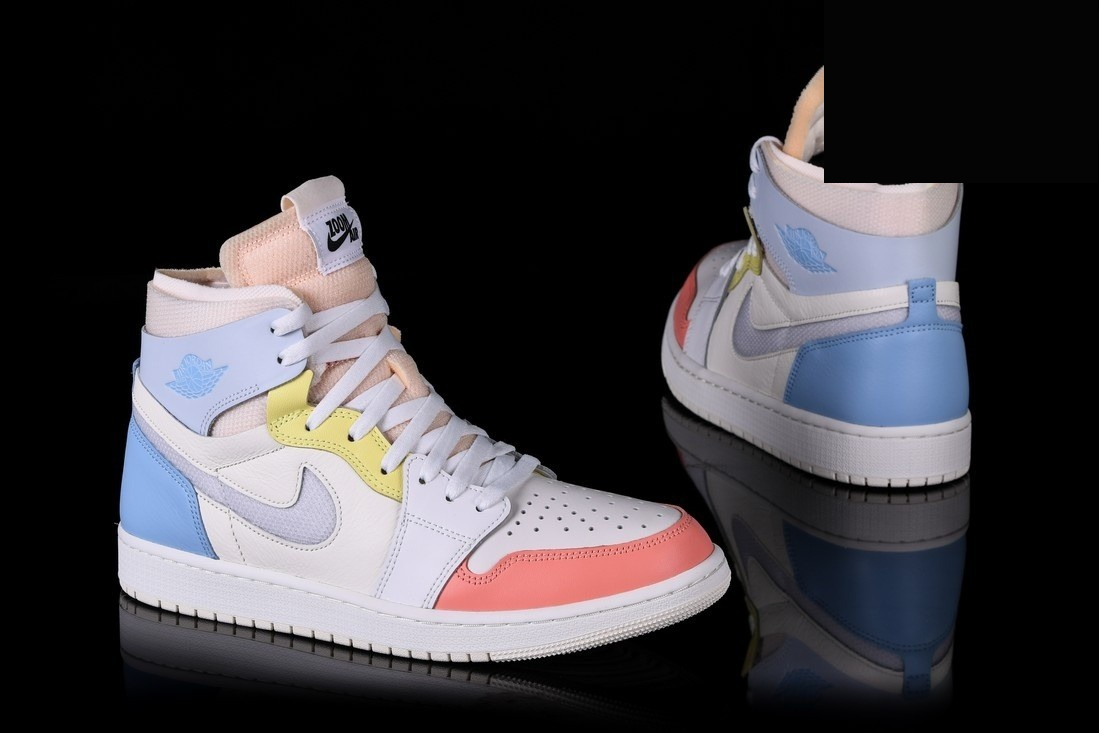 Фото № 5 с приближением к товару «‎Nike Air Jordan 1 Retro Zoom Air Comfort TO MY First Coach »