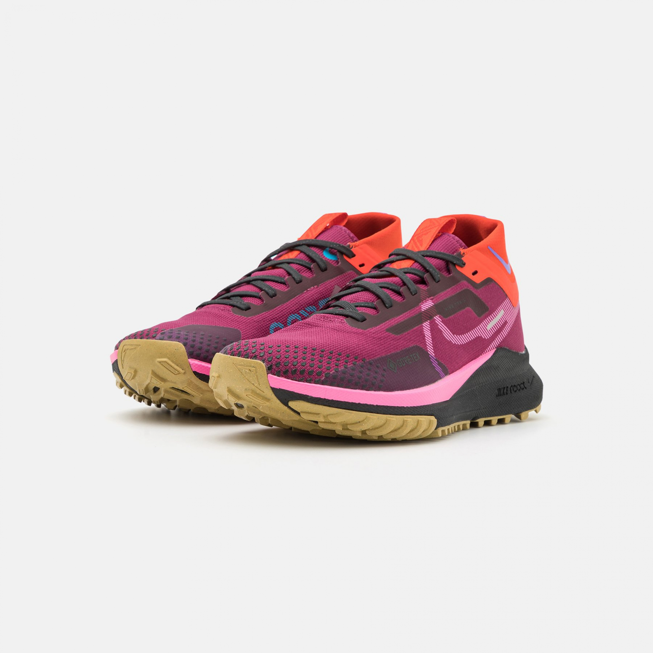 Фото № 1 с приближением к товару «‎Nike W React Pegasus Trail 4 Gtx GO»